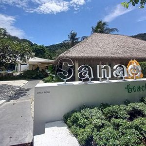 Sanae-Beach-Club--Khao-tao